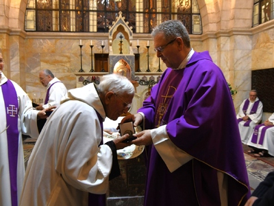 Il Custode di Terra Santa, Fra Francesco Patton ha conferito la medaglia 